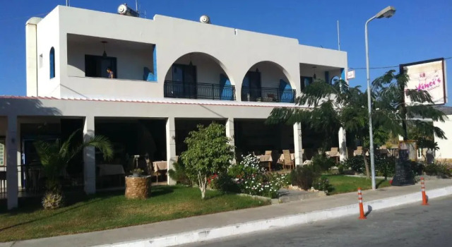 Davincis Studios, Reserva ahora Hotel Charaki Rodas