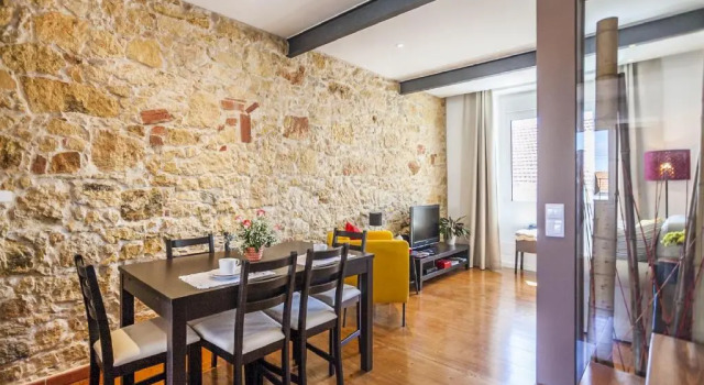 Апартаменты Calado Apartments