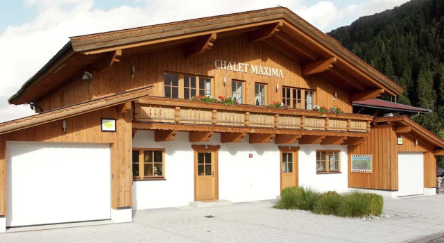 Modern Chalet in Sankt Jakob in Haus With Garden, Prenota Chalet Hotel a Tirolo con parcheggio, Parcheggio
