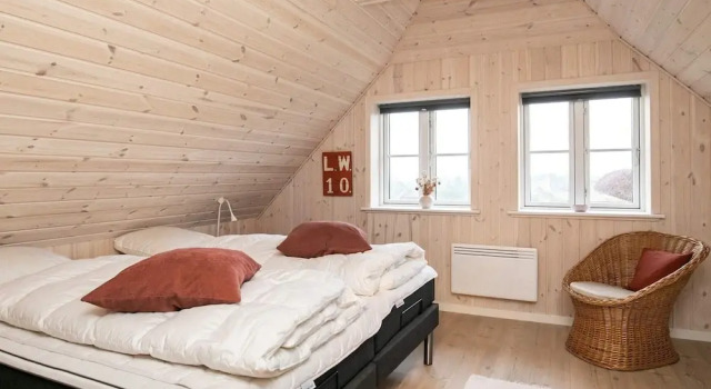 8 Person Holiday Home in Blavand, Book Feriehus Blåvand Syddanmark, nær Blaavand Lighthouse