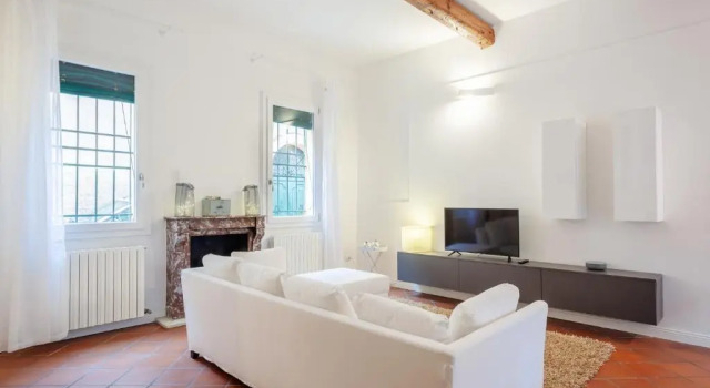 L'angolo segreto nel pieno centro di Ferrara, Reserva ahora Apartamento Apartamentos en Ferrara, Apartamento