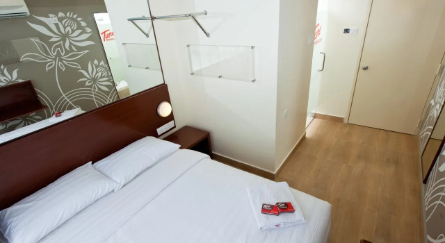 Tune Hotel - Kota Damansara