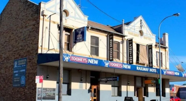 Railway Hotel Cessnock, Забронировать Отель Сесснок Hunter Valley