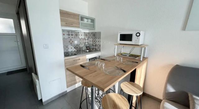 Студия 18 Residence Oustaou