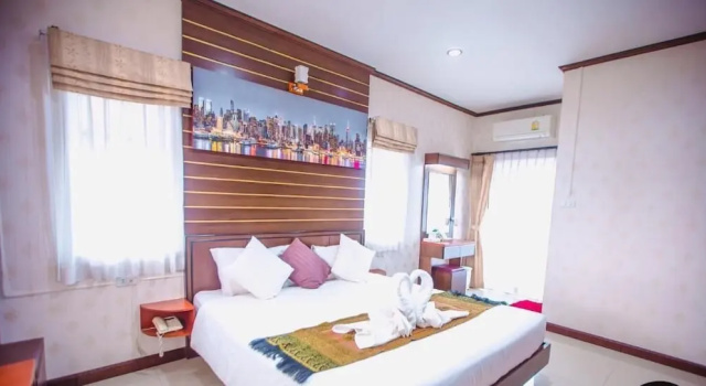 Двухместный номер Deluxe с балконом Bander Hotel