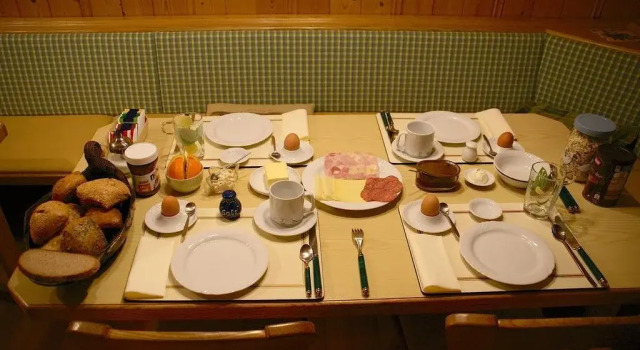 Privatpension Bergschütz, Varaa Hotelli Hotellit Baijeri pysäköinnillä, Pysäköinti