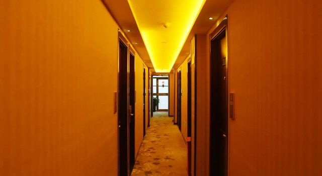 Super 8 Hotel Beijing Daxing Airport Caoqiao Metro Station East Branch