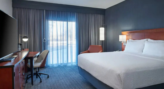 Двухместный номер Standard Courtyard by Marriott Chicago Lincolnshire