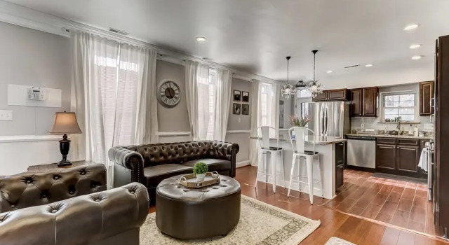 Luxury Home Steps From Convcenter&stadiums&harbor, Rezerwuj Hotel Baltimore Maryland