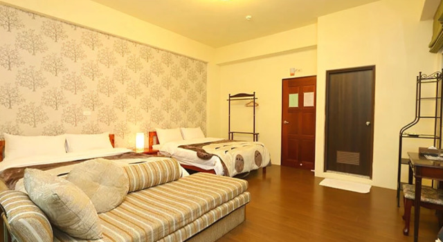 19 Platform Bed