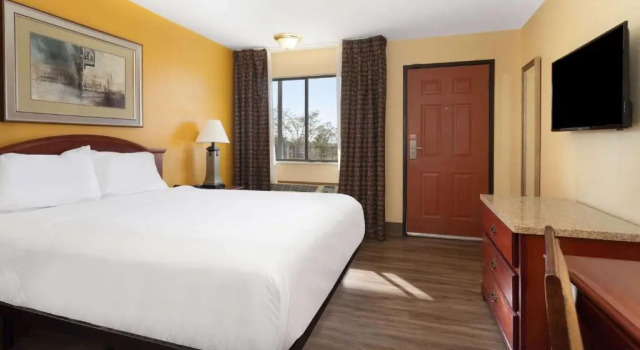 Двухместный номер Deluxe Travelodge by Wyndham Albuquerque East