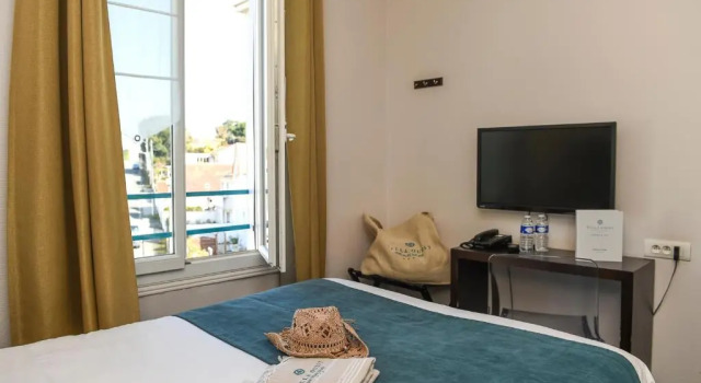 Двухместный номер Standard The Originals Boutique Hôtel La Villa Ouest & Spa