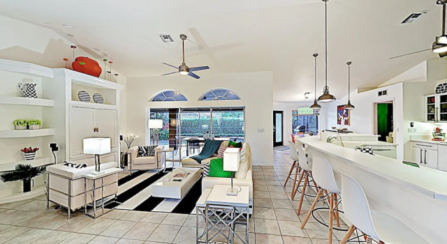 New Listing! Chic Beach Haven W/ Pool, Near Beach 4 Bedroom Home, Забронировать Отель Отели Марко-Айленд 3 звезды, рядом с Marco Walk Plaza, 3*