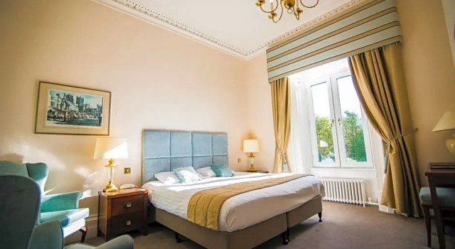 Номер Executive Astley Bank Hotel