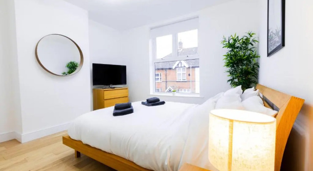 Stunning City Centre House With Hot Tub & Cinema Room, Забронировать Отель Норидж Норфолк, рядом с Binham Priory