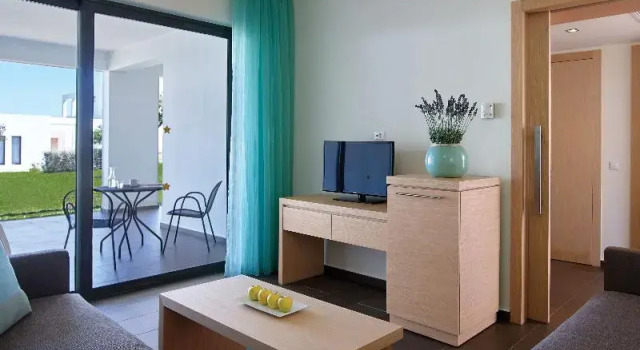 Семейный номер Standard с балконом Atlantica Plimmiri