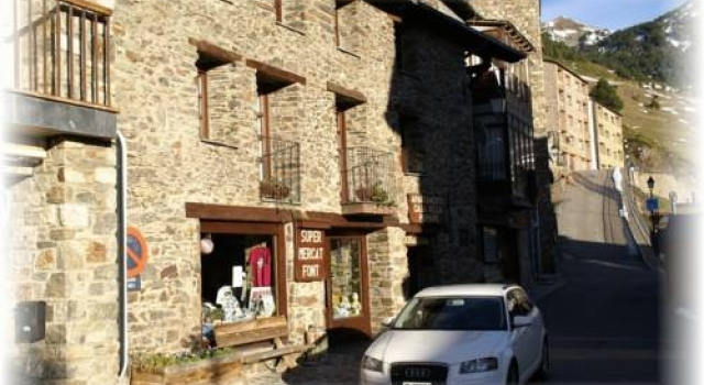 Apartaments Casa Vella Popaire, Rezervovat Hotel Incles Grandvalira Ski Resort