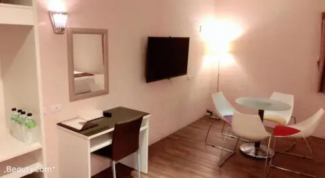 Jungle City Motel, Réserver Motel Chiayi 