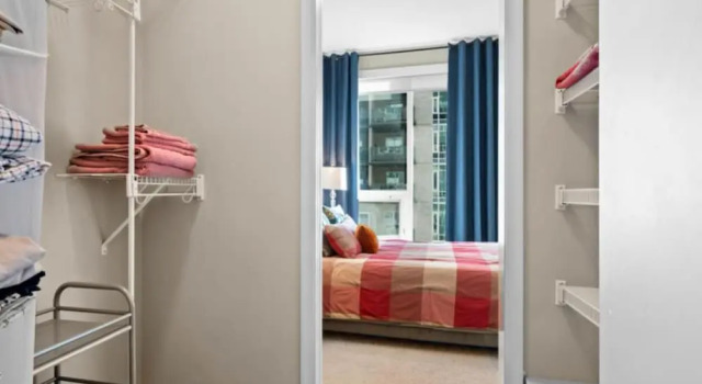 Апартаменты Modern Calgary Apartments - Calgary 1320 1St SE 1503 P4 2Bd 2bath