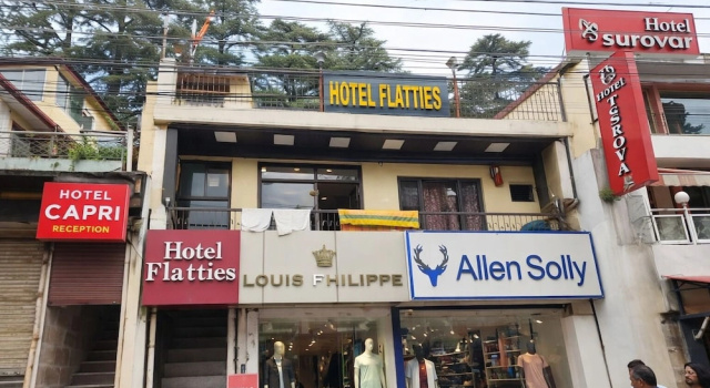 Hotel Flatties Mall Road Nainital, Забронировать Отель Отели штата Уттаракханд 3 звезды, 3*