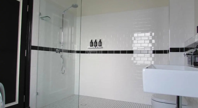 Номер Deluxe The Commercial Boutique Hotel