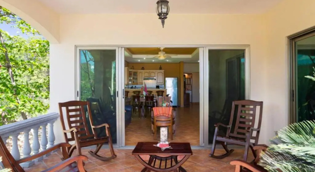 Villas Iguana A-2 Beachfront Condo, Rezervovat Hotel El Limon Rivas Region