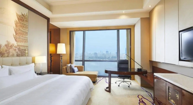 Двухместный клубный номер Standard с видом на реку The Westin Wuhan Wuchang