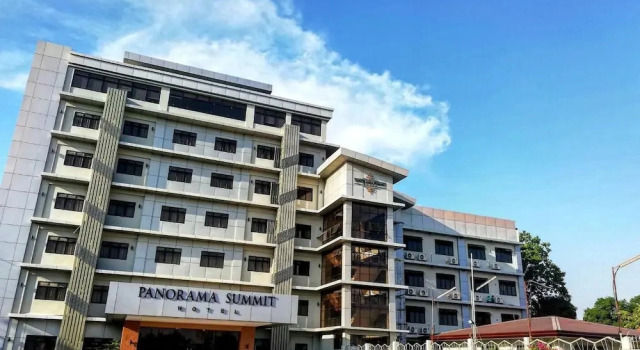 Panorama Summit Hotel