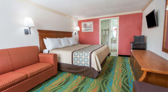 Days Inn by Wyndham Virginia Beach Town Center