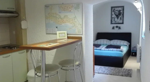 Студия Apartment Toma