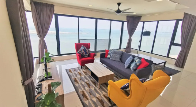 Номер Comfort Дуплекс с 3 комнатами Family Suite Sunrise Gurney Penang