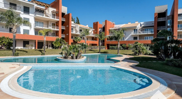 Апартаменты Palm02 · Palm Village Apartment 2 3BD · A/C · Terrace
