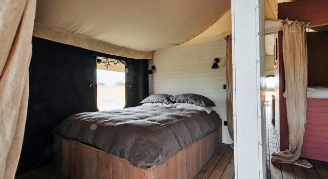 Шале Safari Tent in Stiffkey Valley With Fire Pit