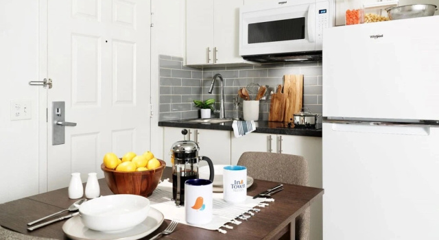 Номер Premium InTown Suites Extended Stay Chicago IL - Elk Grove OHare