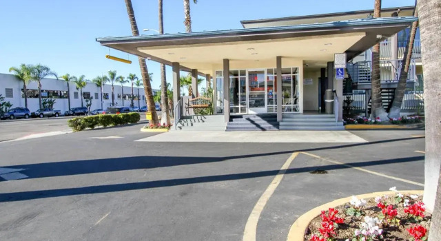 Travelodge San Diego Airport Pa, Забронировать Отель Сан-Диего San Diego Metropolitan Area