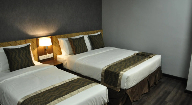 Трёхместный номер Standard Valya Hotel, Kuala Terengganu