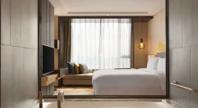 Люкс Hilton Garden Inn Dandong