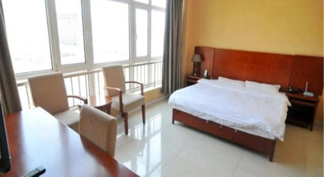 Kelinning Hotel Qingdao East Jialingjiang Road, Prenota Hotel Hotel a Shandong con parcheggio, Parcheggio