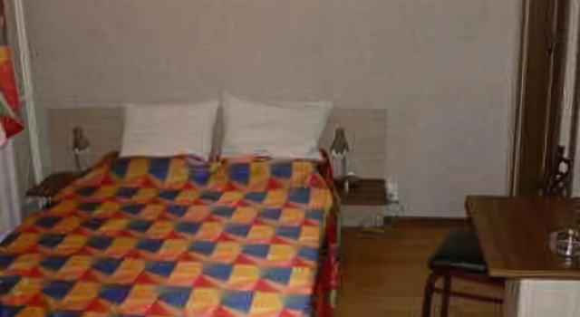 Garofita, Rezervasyon Otel Iasi Romanya