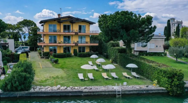 Апартаменты с видом на озеро Casa dei Pescatori