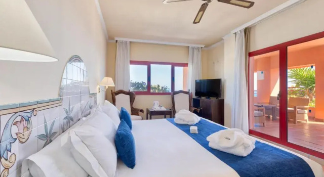 Люкс Presidential Отель Ibersol Almuñecar Beach & Spa