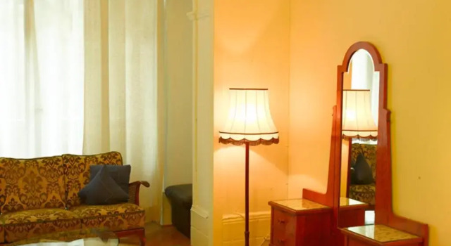 Hotel Garni Kleist am Kurfürstendamm, Reservar Hotel Hotéis em Charlottenburg com estacionamento, Estacionamento