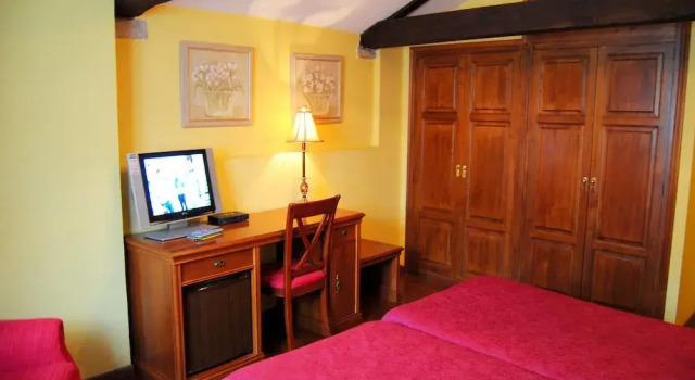 Номер Standard Hostal Santo Grial