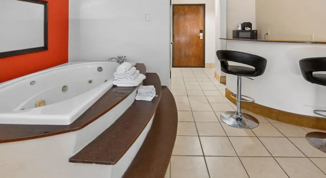 Люкс Robinson Inn and Suites