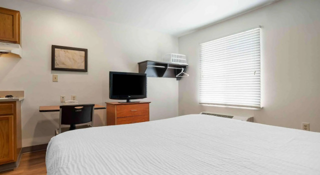 Extended Stay America Select Suites - Tallahassee - Northwest