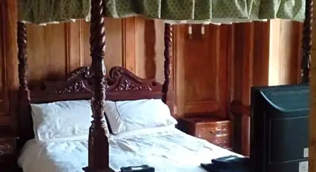Номер Standard Neuadd Arms Hotel
