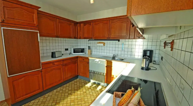 Ferienwohnung Heinen, Забронировать Отель Бизнес-отели Айфель, 4* 5*