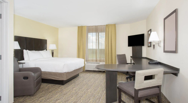 Двухместный люкс Candlewood Suites Longmont - Boulder Area by IHG