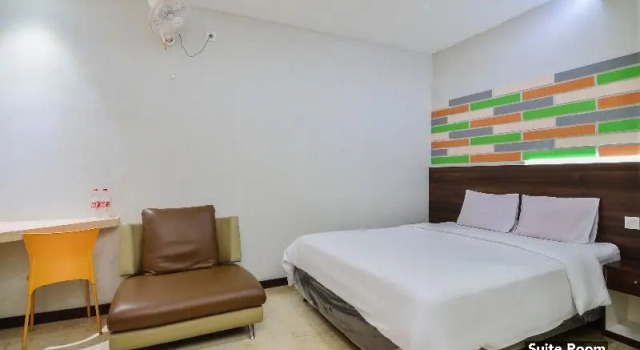 Двухместный номер Standard ZEN Rooms Fatmawati
