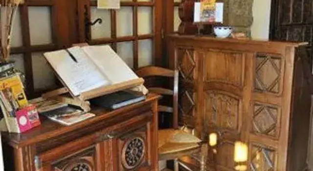 CITOTEL La Chaumière Roz-Aven, Забронировать Отель Отели Finistère с парковкой, Парковка